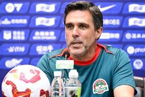 李璇：绝不放弃的河南队太值得敬佩，中超联赛还是有正能量的